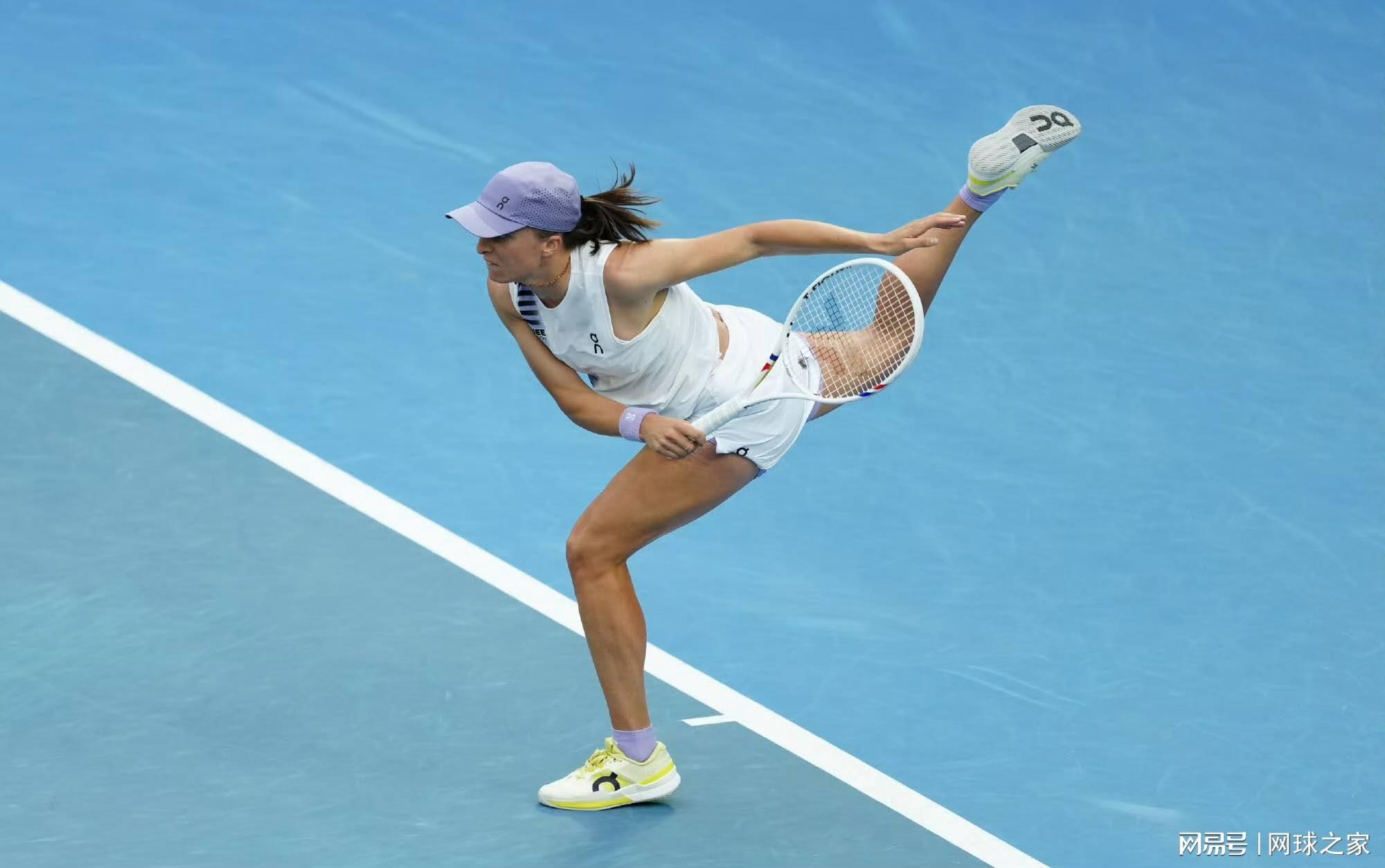 九游娱乐-斯瓦泰克再陷八爪鱼干扰球争议风波，吴易昺燃尽惜败赛后抽筋倒地