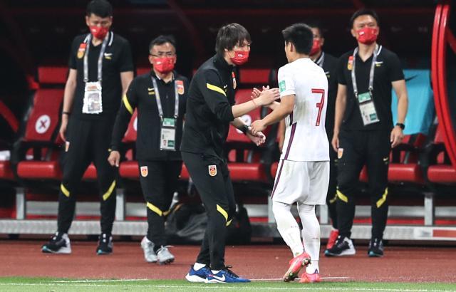 严益唯：李铁打开国足想象空间