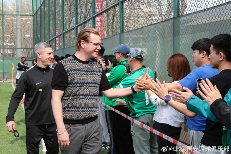 九游娱乐-球迷+媒体开放日，感谢有你！💚💚💚